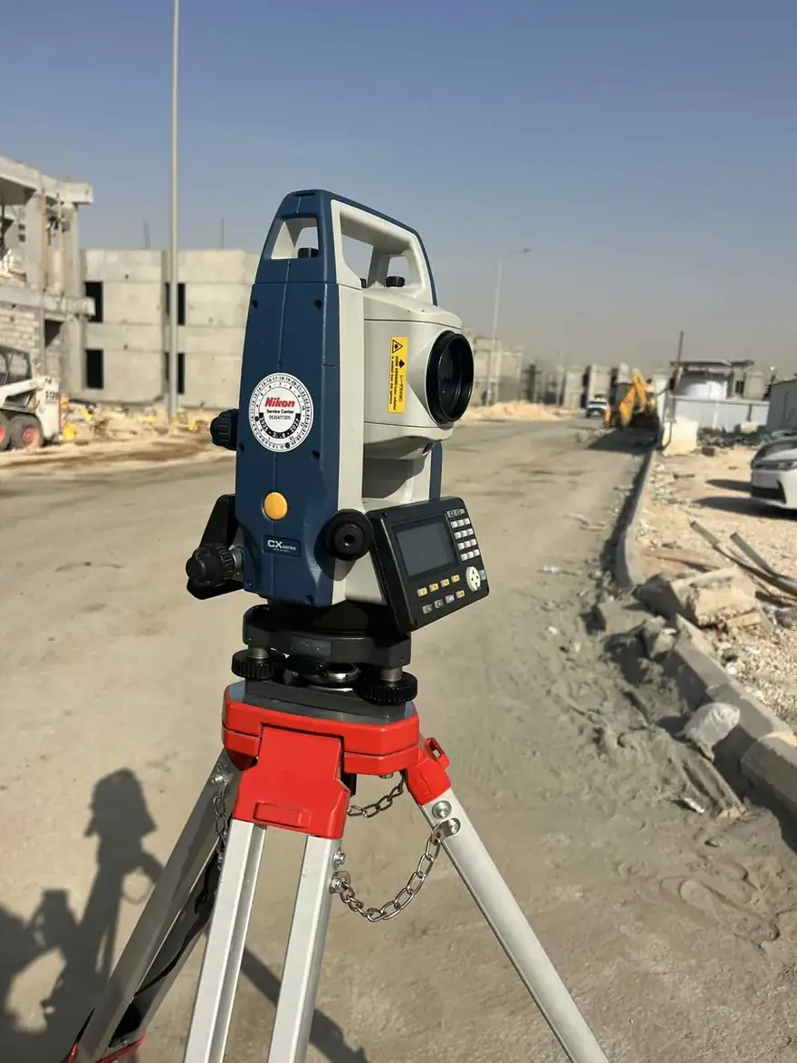 فريق الرموز المعمارية أثناء الرفع المساحي في جدة
